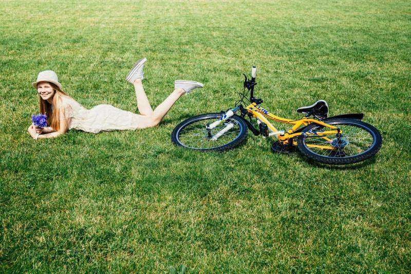 "Конь педальный": как выбрать женский велосипед