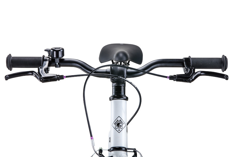 Велосипед Bear Bike Kitezh 20 белый