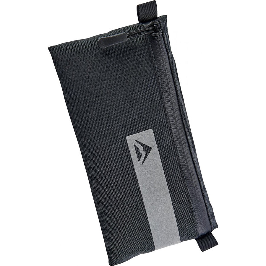 Чехол Merida мини-кошелек водонепроницаемый на молнии Bag/Stripe Wallet 2*20*11cm 45 грамм Black (2276004314)